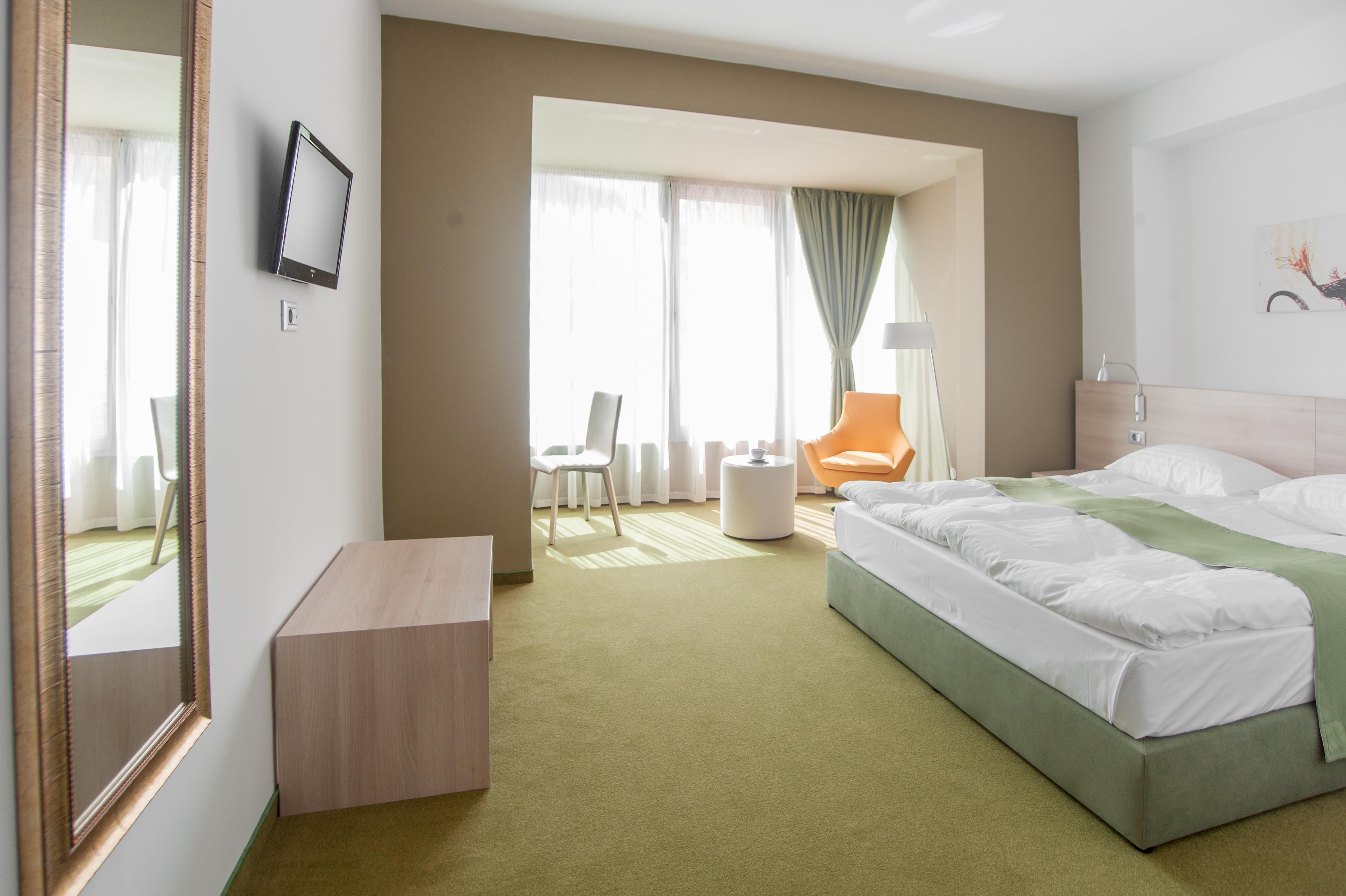 Hotel Armatti Brasov Bagian luar foto