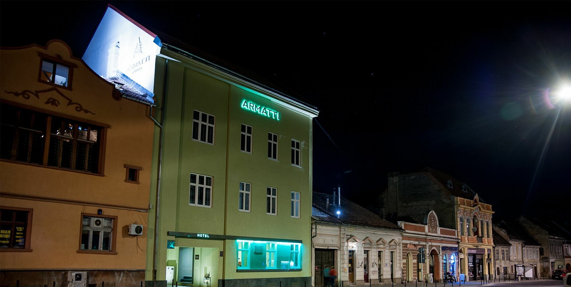 Hotel Armatti Brasov Bagian luar foto